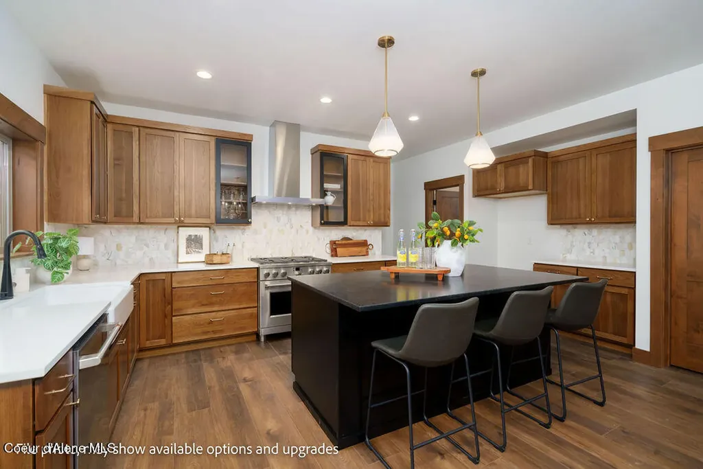 11958 N Rocking R Road Hayden ID 83835