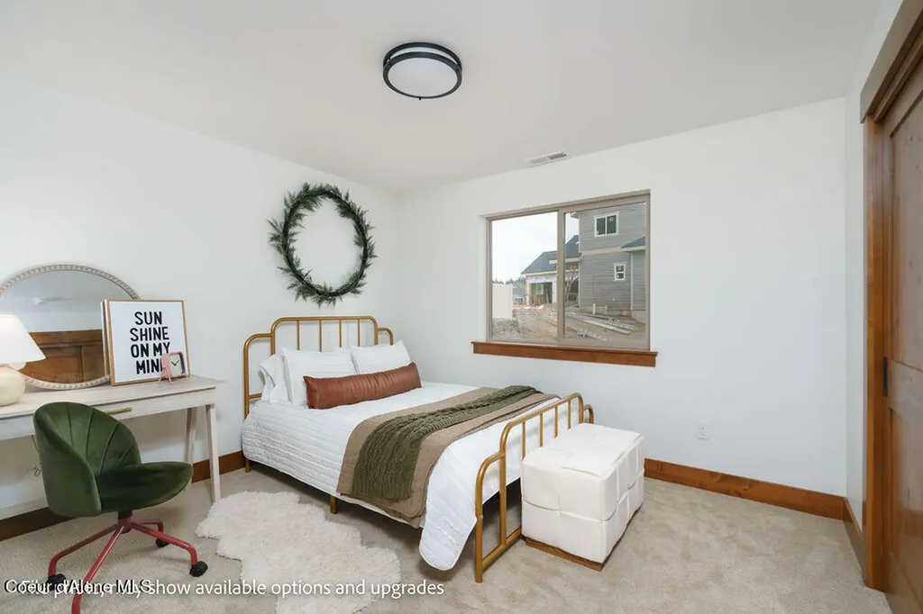 11958 N Rocking R Road Hayden ID 83835