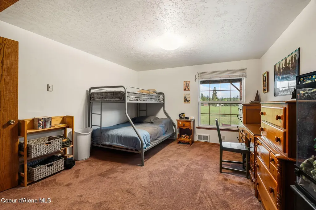 260 Grouse Creek Road Sandpoint ID 83864
