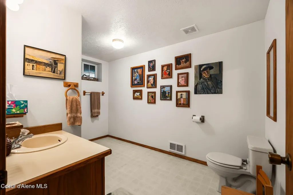 260 Grouse Creek Road Sandpoint ID 83864