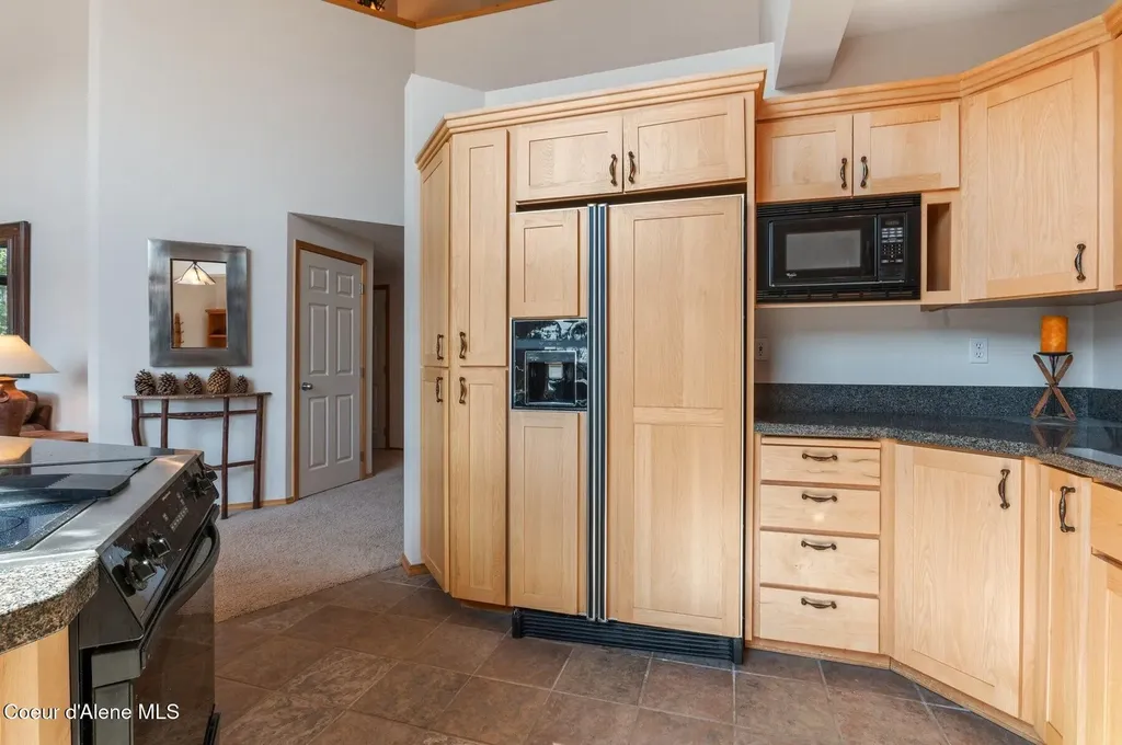 227 Crystal Springs Road Sandpoint ID 83864