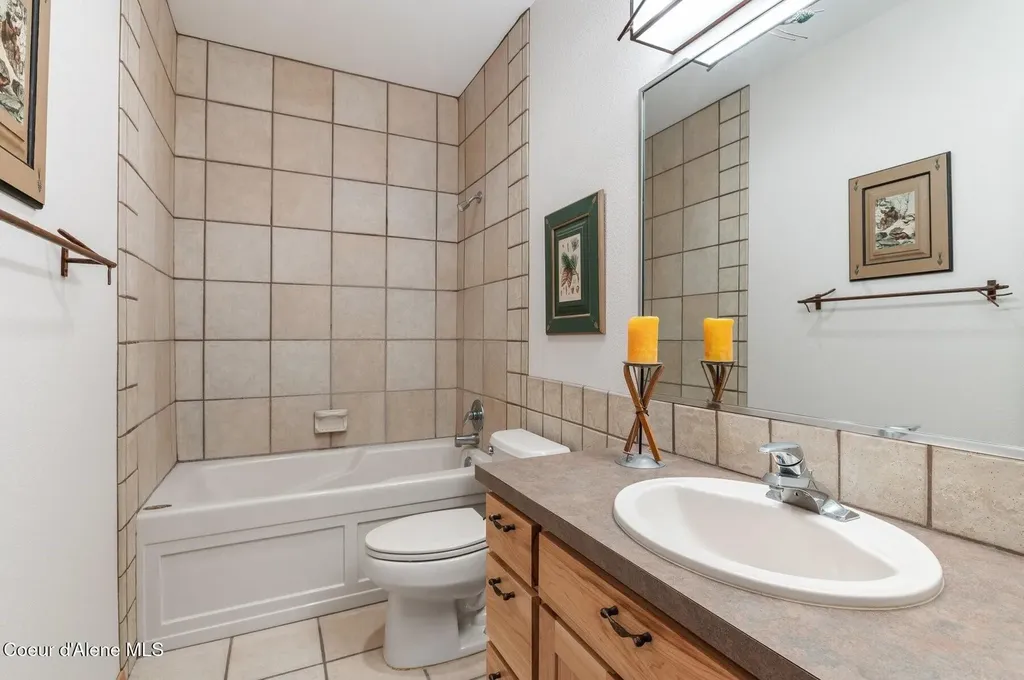 227 Crystal Springs Road Sandpoint ID 83864