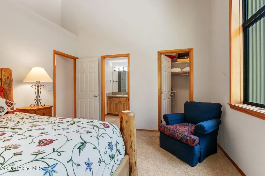 227 Crystal Springs Road Sandpoint ID 83864