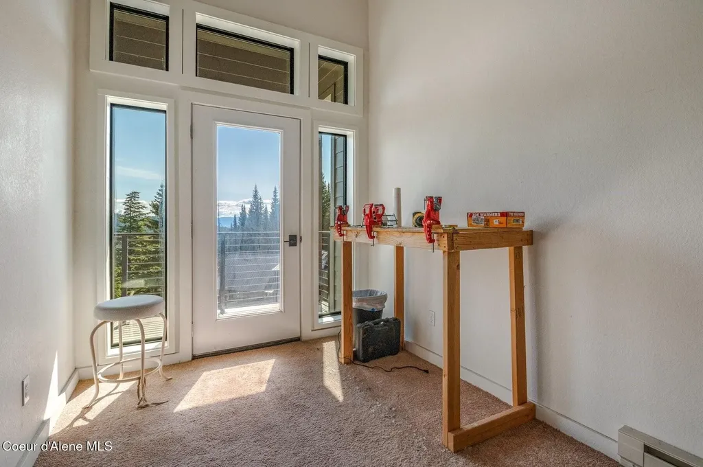 227 Crystal Springs Road Sandpoint ID 83864