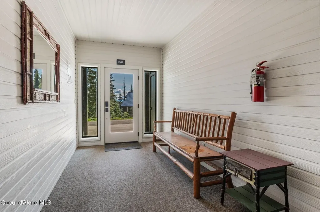 227 Crystal Springs Road Sandpoint ID 83864