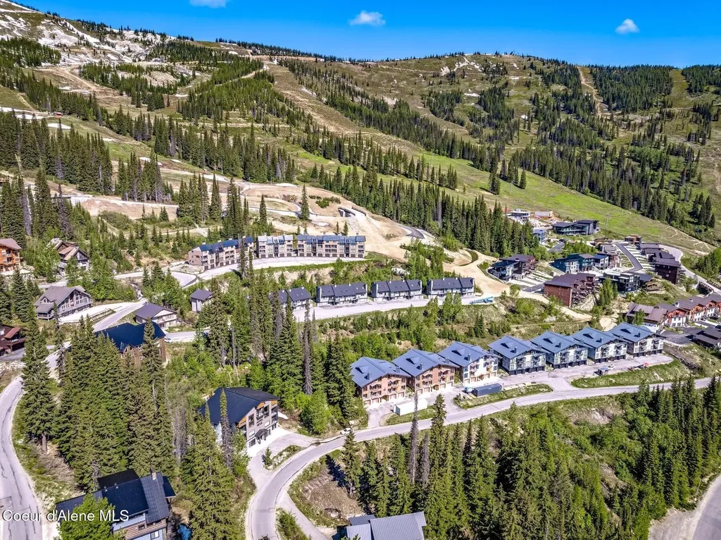 227 Crystal Springs Road Sandpoint ID 83864