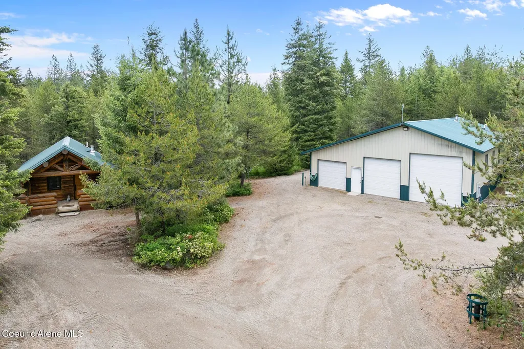 31756 N Riffle Road Spirit Lake ID 83869