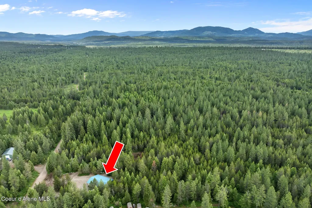 31756 N Riffle Road Spirit Lake ID 83869