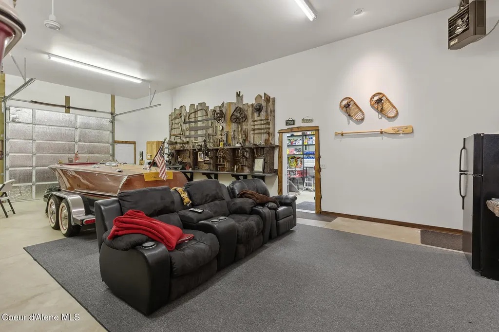 31756 N Riffle Road Spirit Lake ID 83869