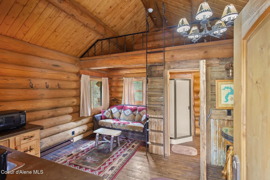 31756 N Riffle Road Spirit Lake ID 83869