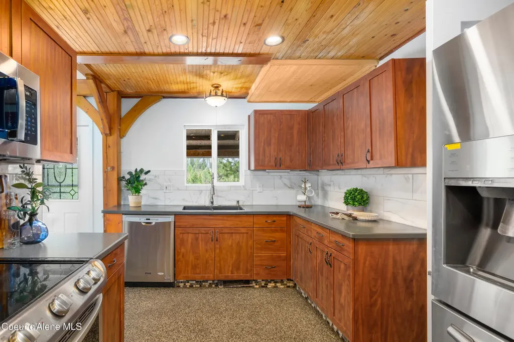 14458 N Smith Avenue Rathdrum ID 83858