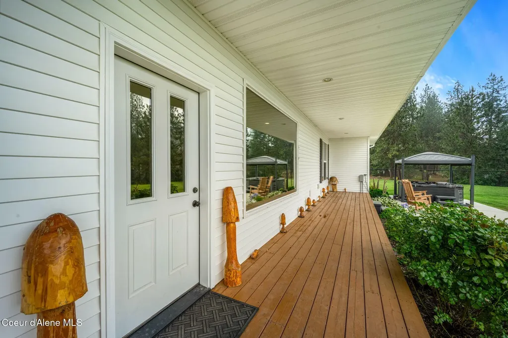 6532 E Poleline Avenue Post Falls ID 83854
