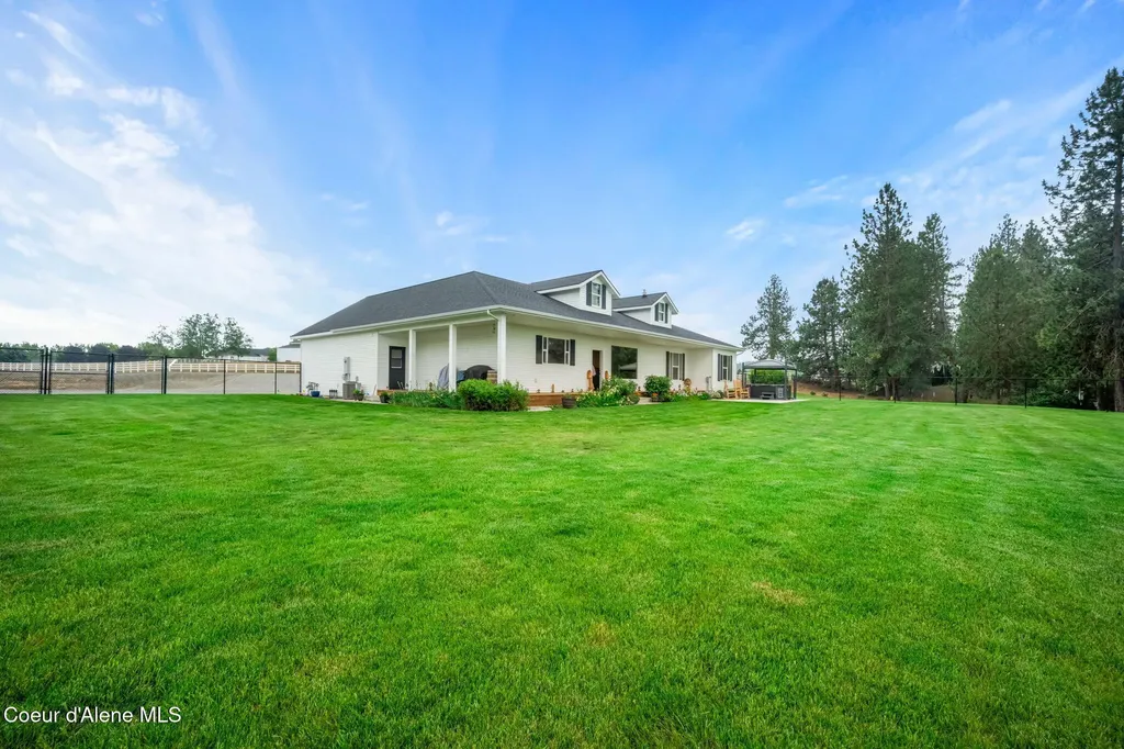 6532 E Poleline Avenue Post Falls ID 83854