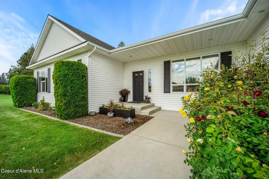 6532 E Poleline Avenue Post Falls ID 83854