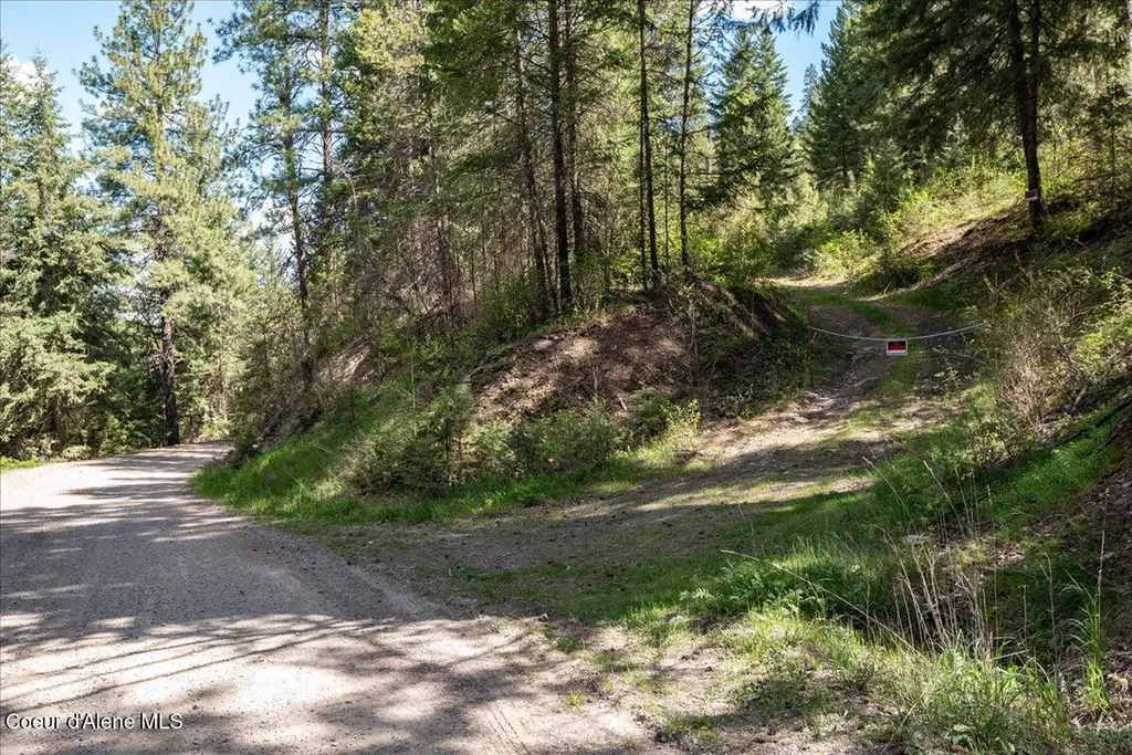 Nna N Corbin Hill Road Hayden ID 83835