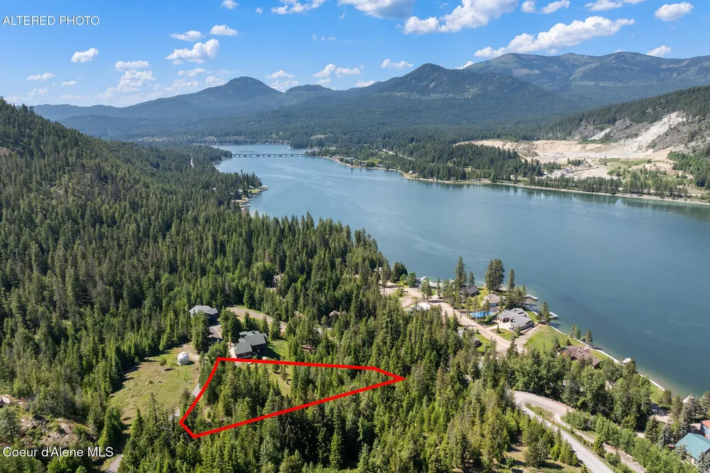224 Buck Ridge Sagle ID 83860