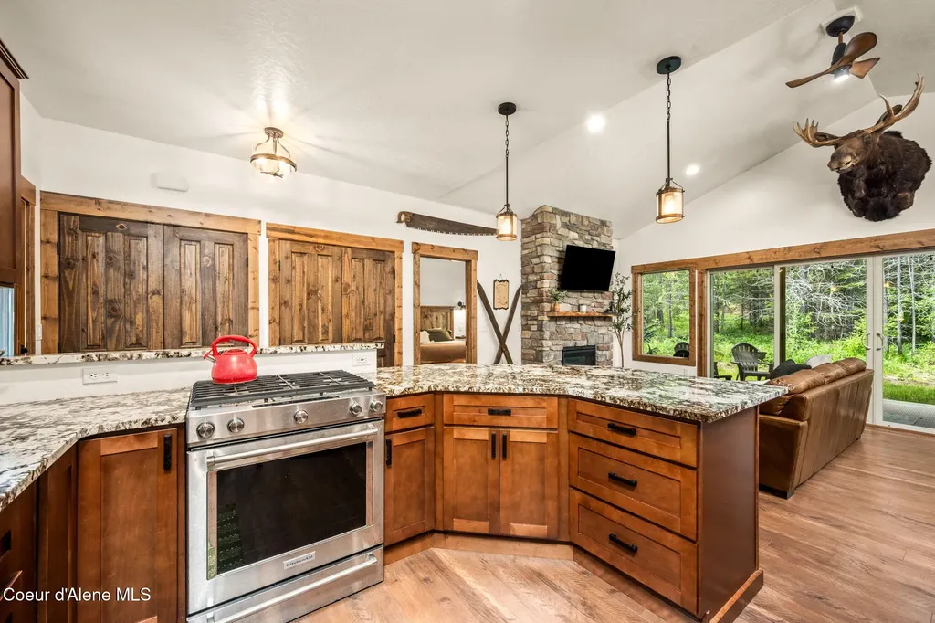 159 Graham Avenue Priest River ID 83856