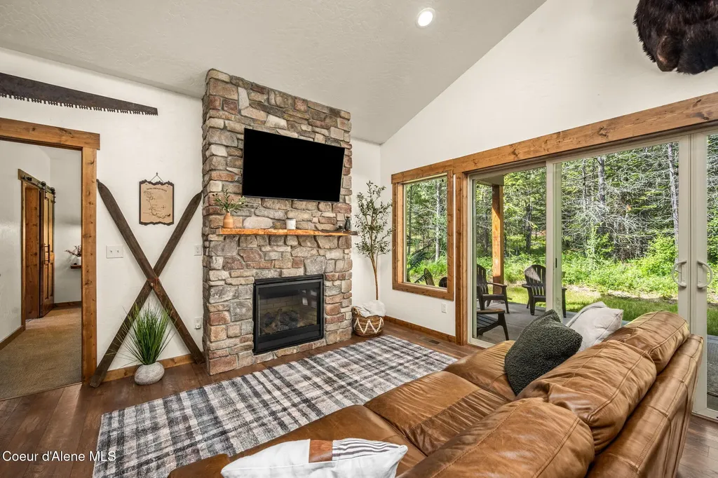 159 Graham Avenue Priest River ID 83856