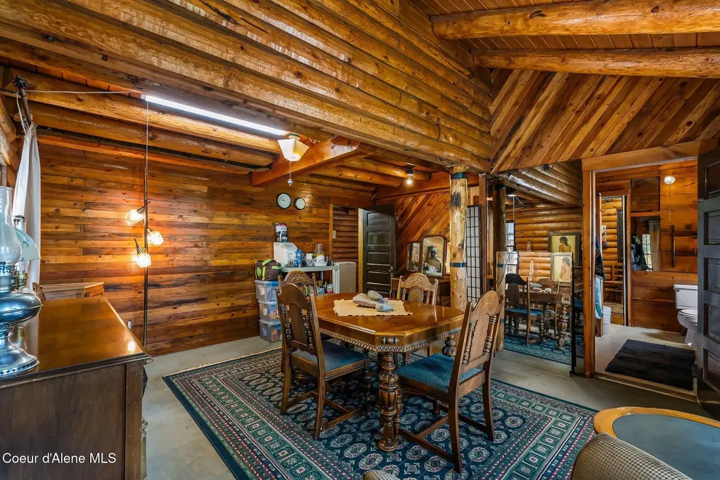 2502 Greenhood Road Priest River ID 83856