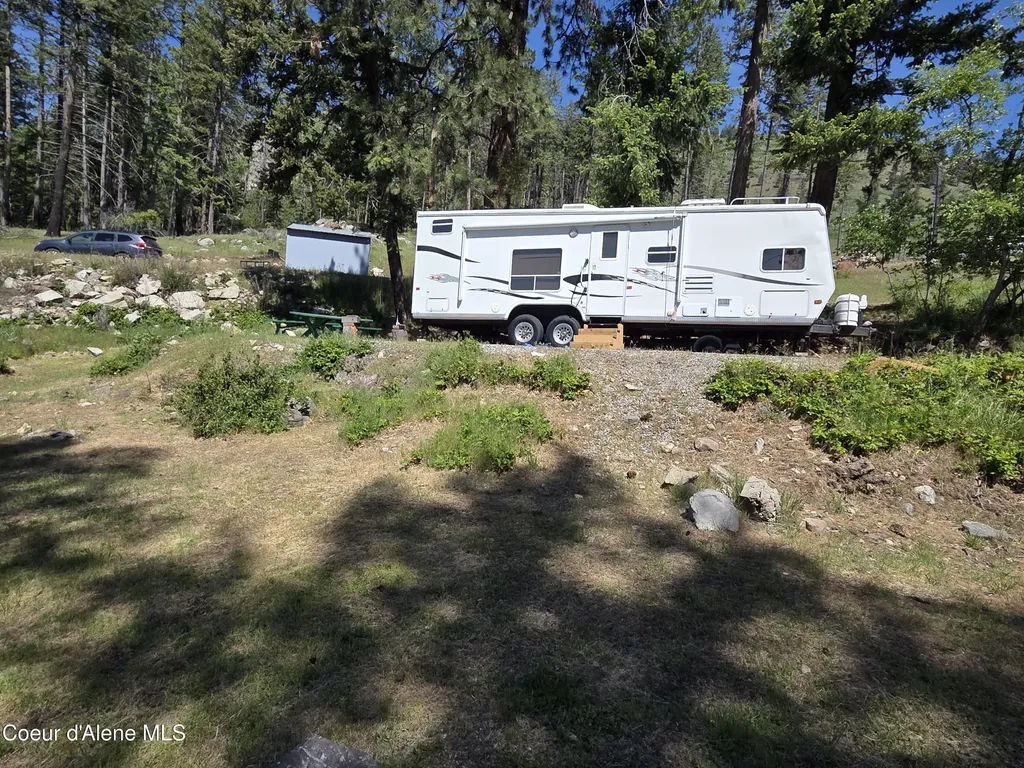 20540 E London Court Bayview ID 83803