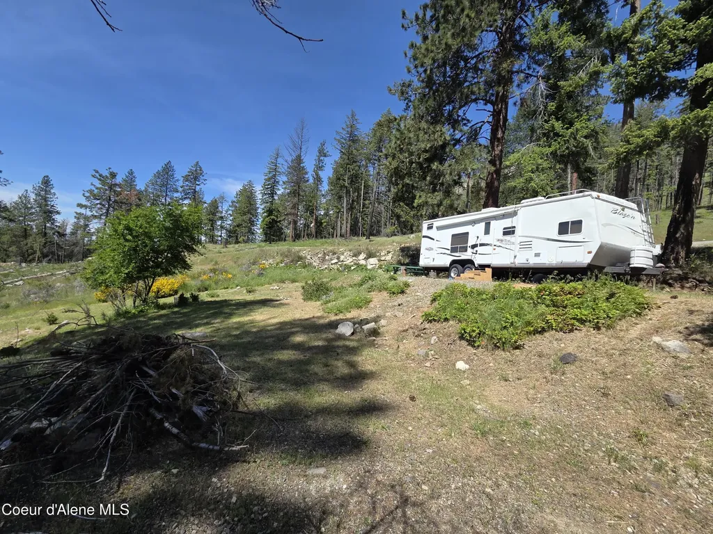 20540 E London Court Bayview ID 83803
