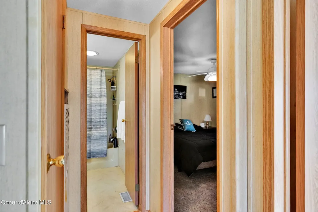 181 Circle Drive Hope ID 83836