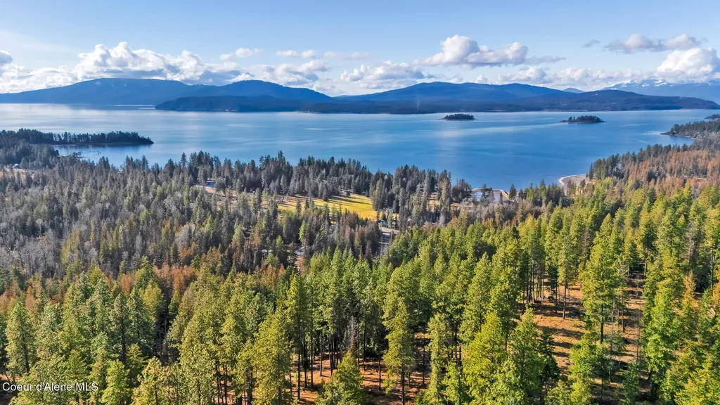181 Circle Drive Hope ID 83836