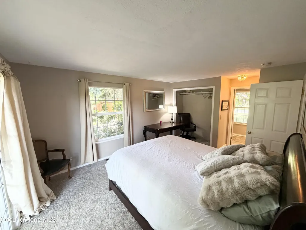 7535 N Mt Carrol Street Dalton Gardens ID 83815