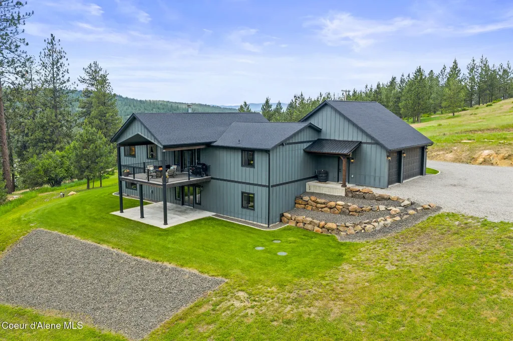 18568 W Heavens Gate Road Post Falls ID 83854