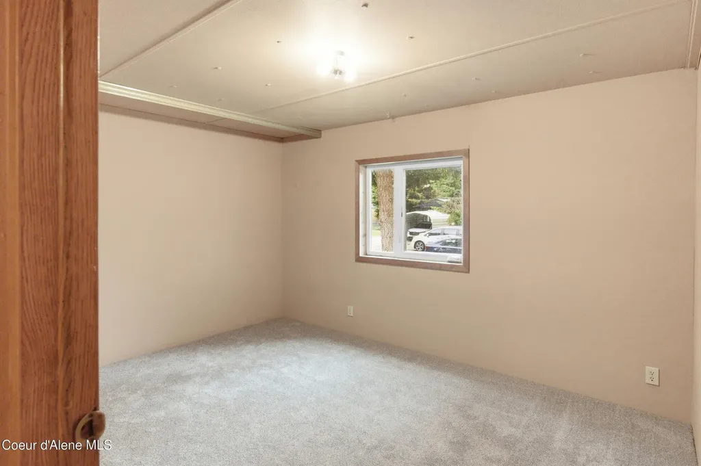 4470 E 16th Avenue Post Falls ID 83854