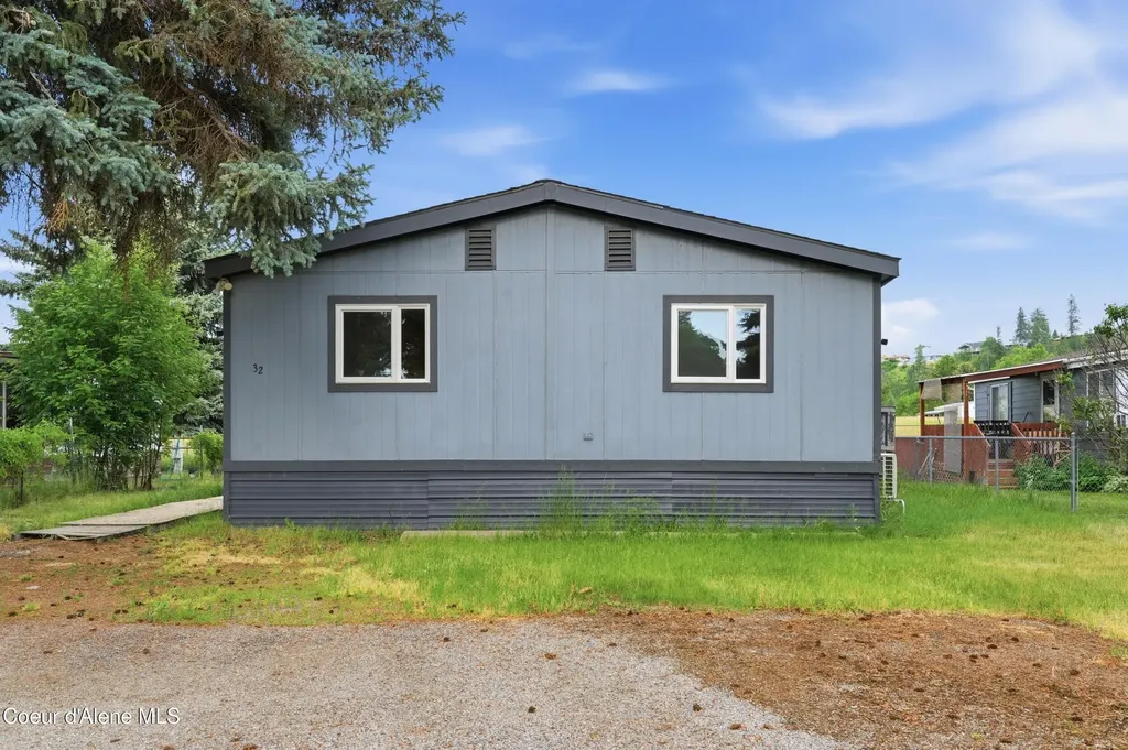 4470 E 16th Avenue Post Falls ID 83854