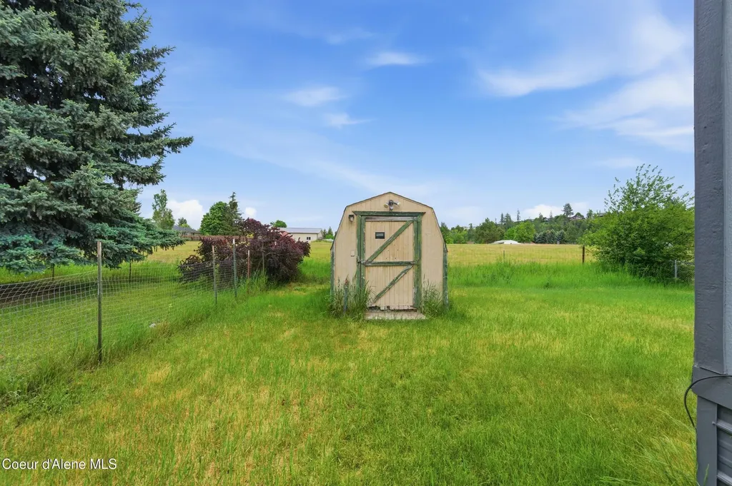 4470 E 16th Avenue Post Falls ID 83854
