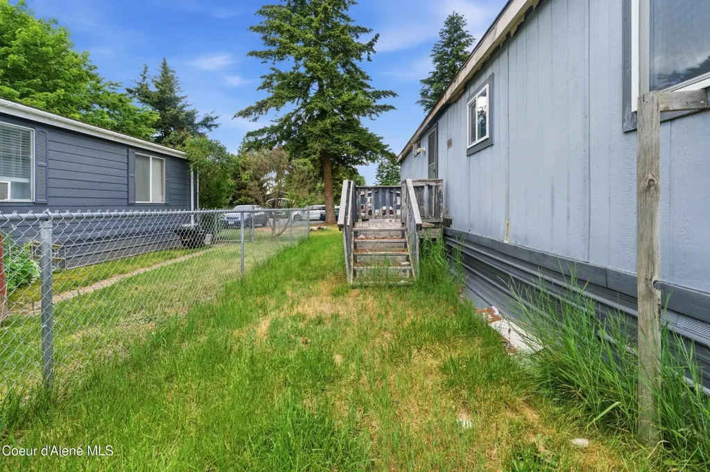 4470 E 16th Avenue Post Falls ID 83854