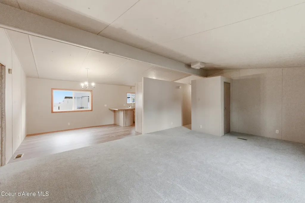 4470 E 16th Avenue Post Falls ID 83854