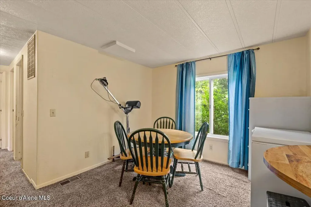 813 N Ella Avenue Sandpoint ID 83864