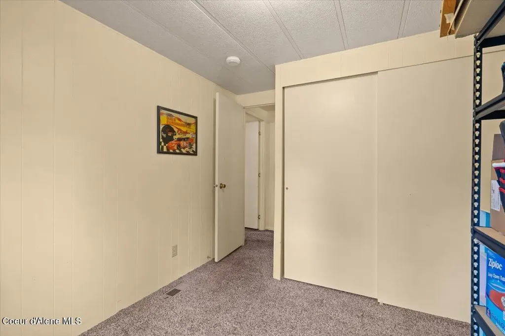 813 N Ella Avenue Sandpoint ID 83864