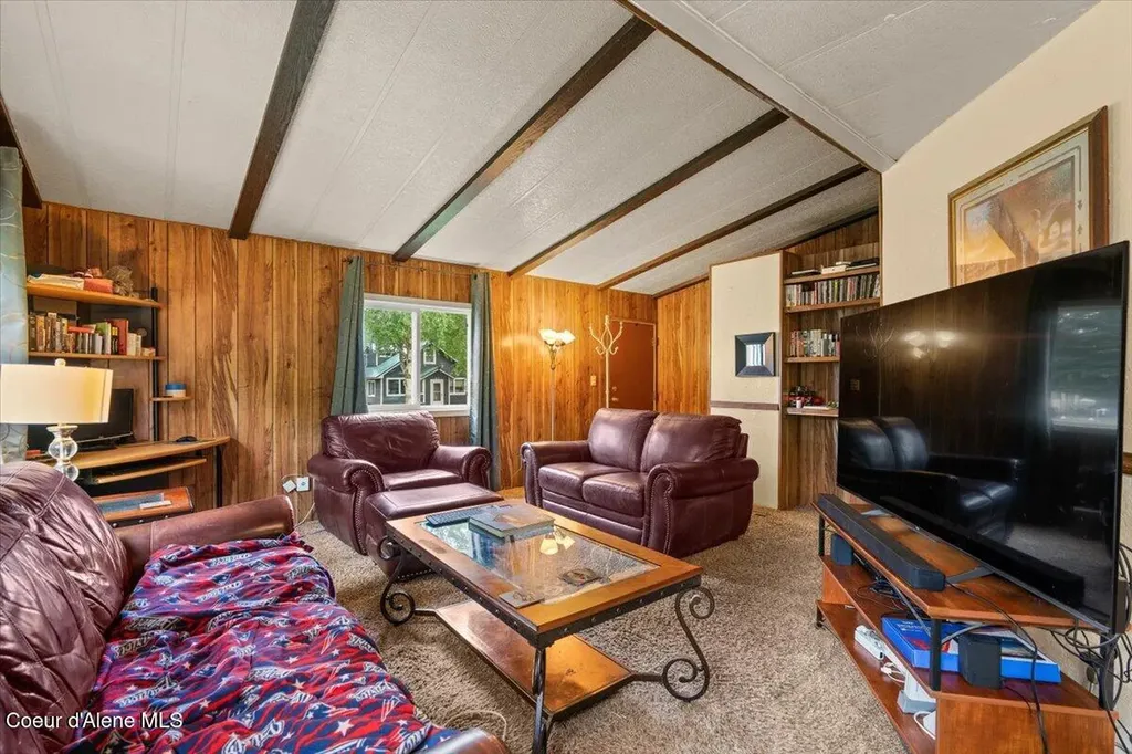 813 N Ella Avenue Sandpoint ID 83864