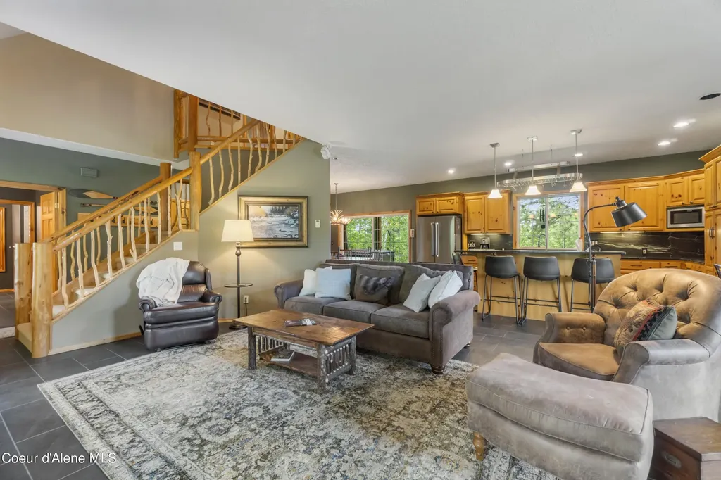 778 B Street Sandpoint ID 83864