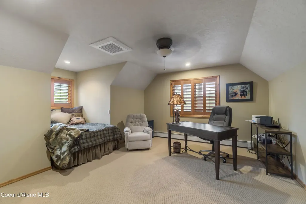 778 B Street Sandpoint ID 83864