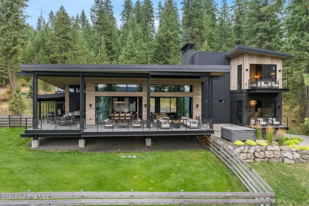 5551 S Longspur Court Harrison ID 83833