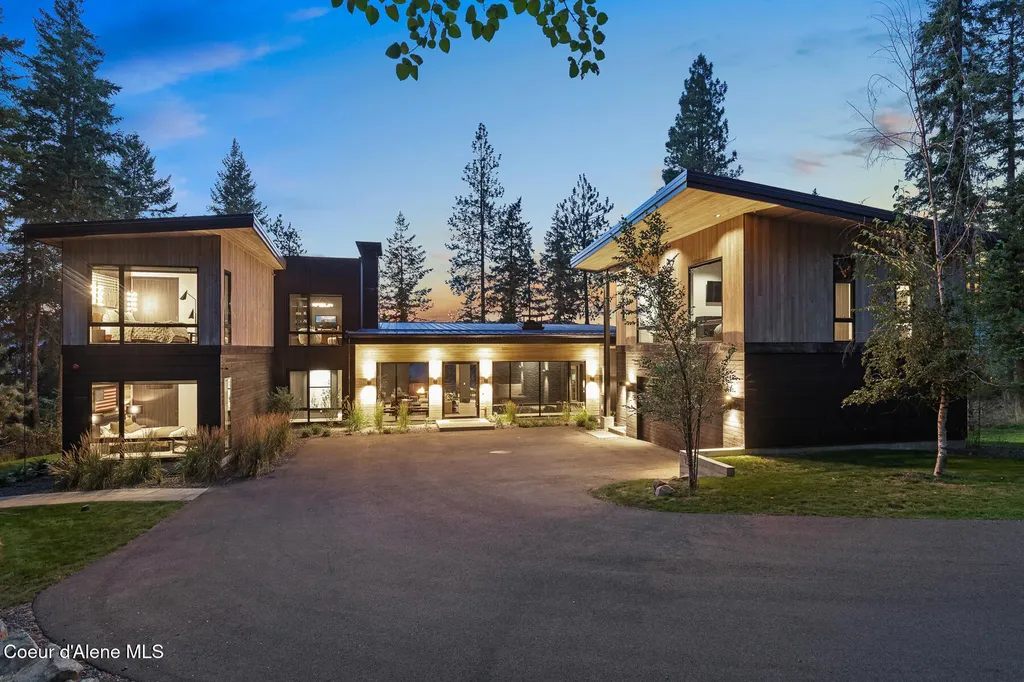 5551 S Longspur Court Harrison ID 83833