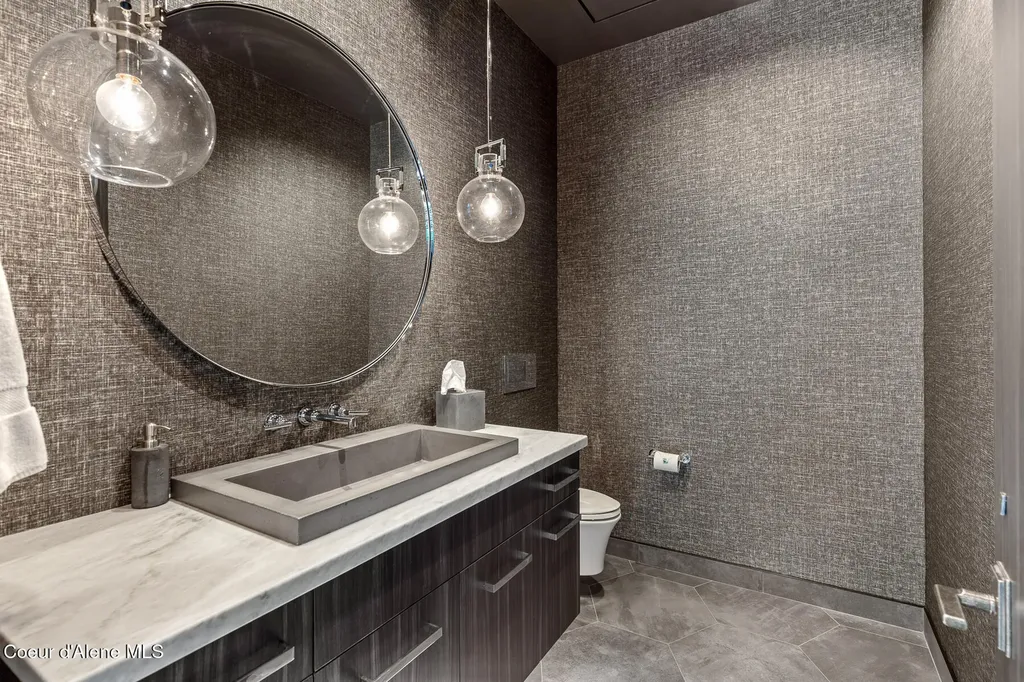 5551 S Longspur Court Harrison ID 83833