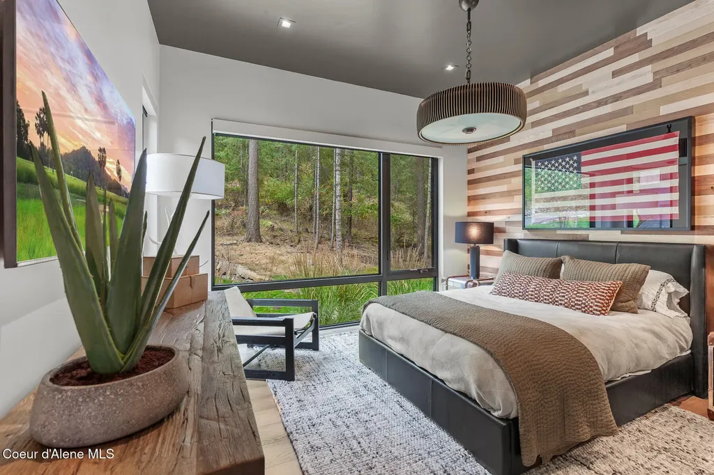5551 S Longspur Court Harrison ID 83833