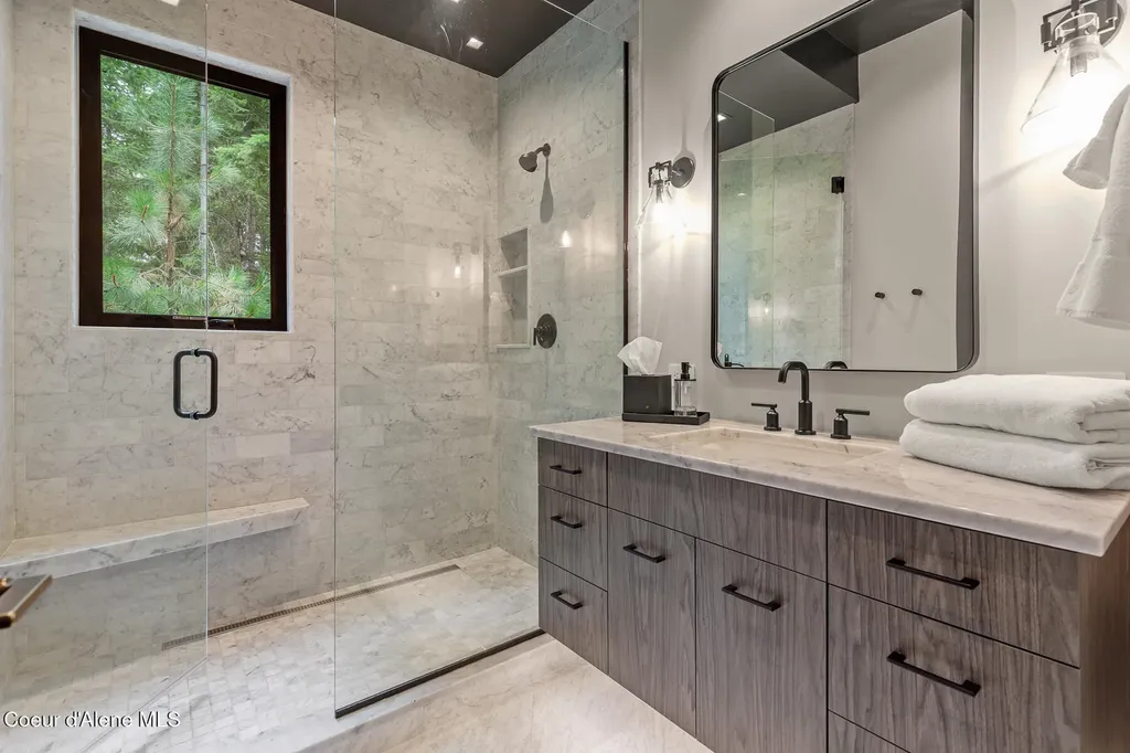 5551 S Longspur Court Harrison ID 83833