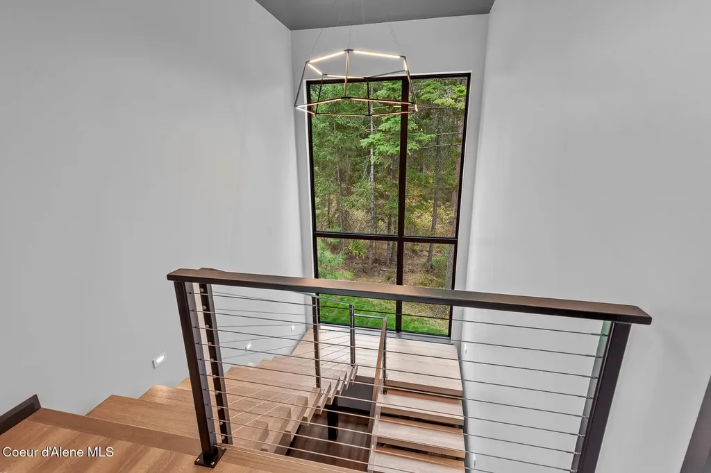 5551 S Longspur Court Harrison ID 83833