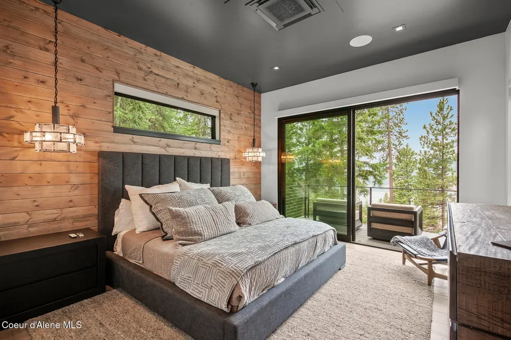 5551 S Longspur Court Harrison ID 83833
