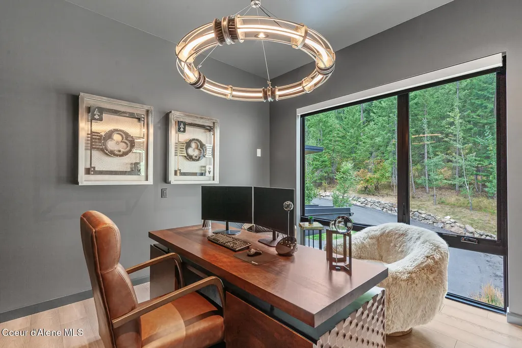 5551 S Longspur Court Harrison ID 83833