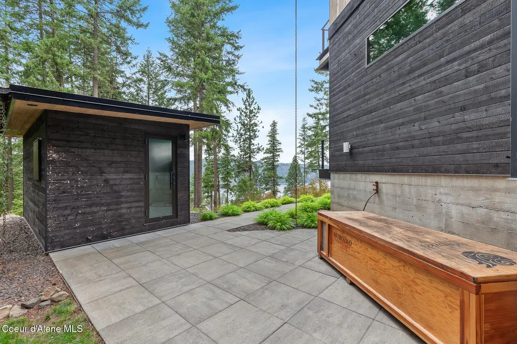 5551 S Longspur Court Harrison ID 83833