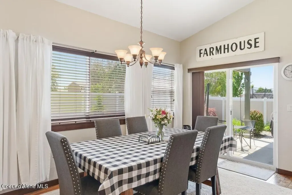 6670 W Buffalo Grass Lane Rathdrum ID 83858