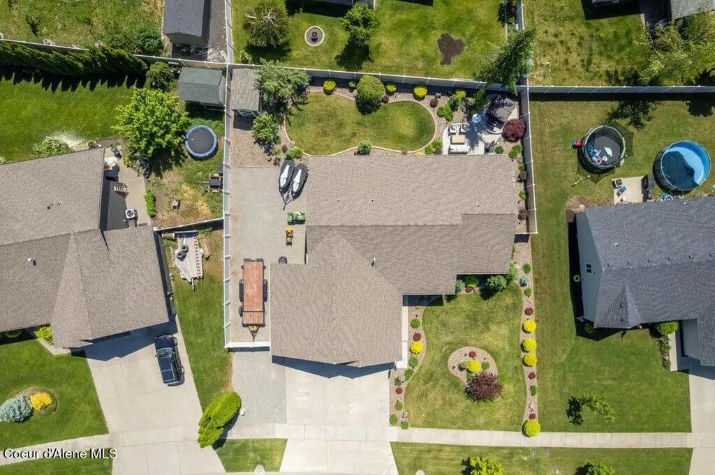 6670 W Buffalo Grass Lane Rathdrum ID 83858